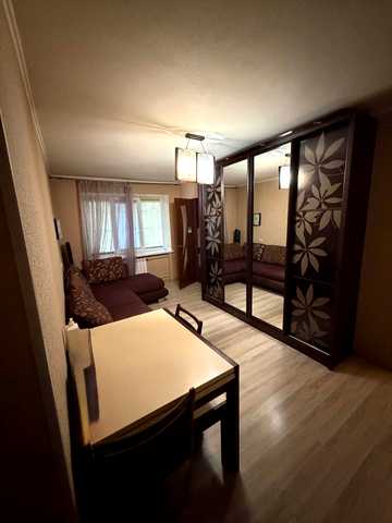 Віктора Забіли вул., 7
