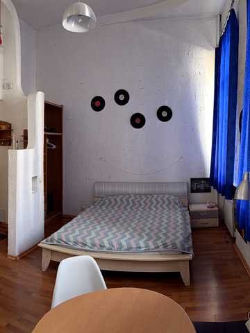 Архітектора Городецького вул., 4