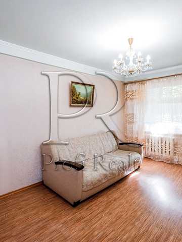 Гарматна вул., 40