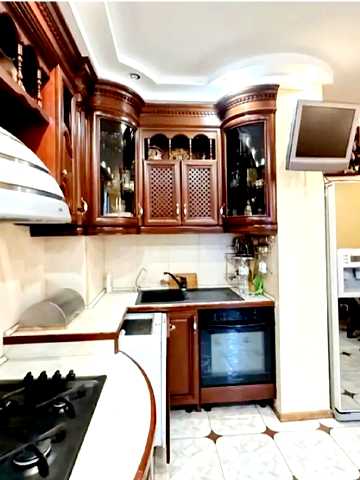 Острозького вул., 55