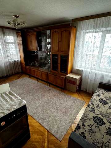 Відрадний просп. (Чубаря), 38