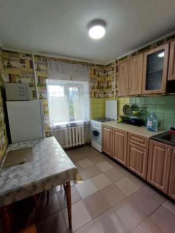 Ґарета Джонса вул. (Сім'ї Хохлових), 1