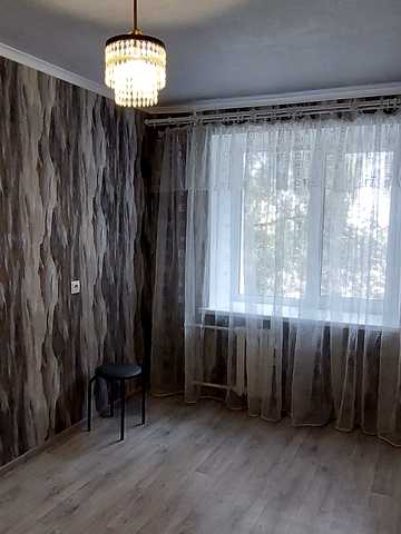 Аерокосмічний просп. (Гагаріна), 72