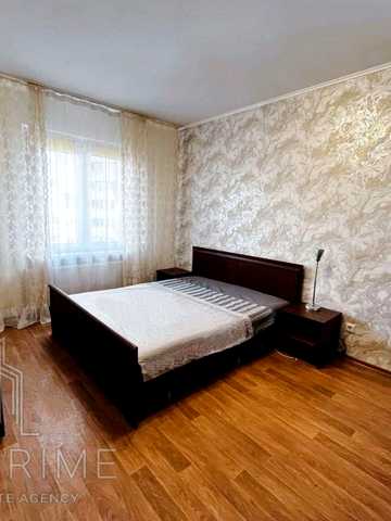Єлизавети Чавдар вул., 28