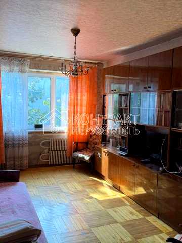 Нескорених вул. (Героїв Праці), 37д