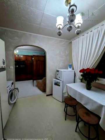 Аерокосмічний просп. (Гагаріна), 45а