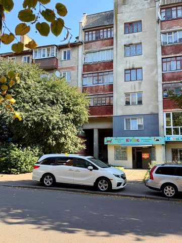 Дарвіна вул., 1