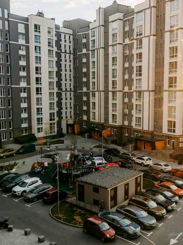 Щастя вул., 7
