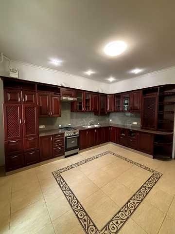 Михайла Мулика вул. (Гаркуші), 36