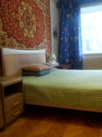 Леся Курбаса просп., 5