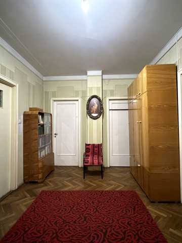 Михайла Павлика вул., 3