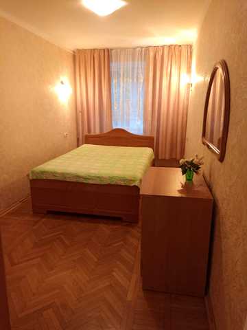 Джона Маккейна вул. (Івана Кудрі), 35-А