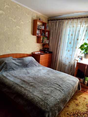 Метробудівська вул., 3