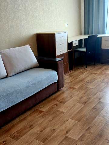 Григорія Ващенка вул., 3