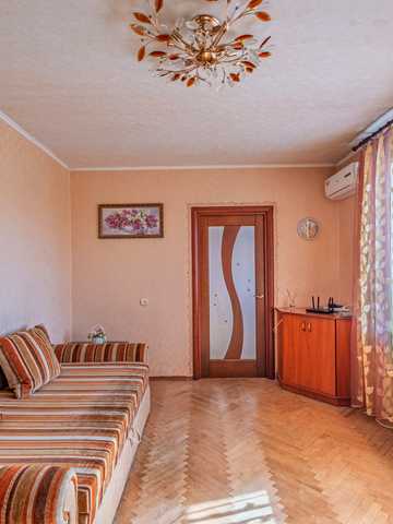 Гусовського вул., 4