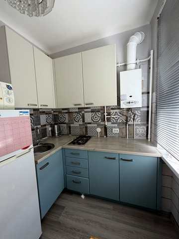 Лесі Українки бульв., 15