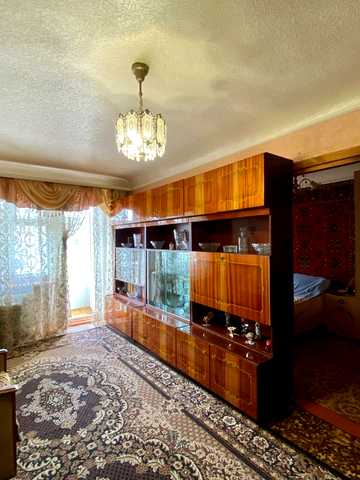 Проскурівська вул., 49