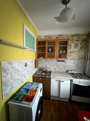 Ореста Левицького вул. (Академіка Курчатова), 23