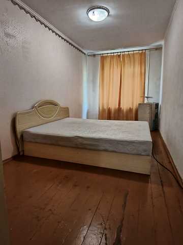 Військове містечко, 35
