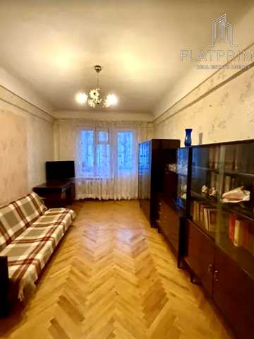 Спаська вул., 25-Д