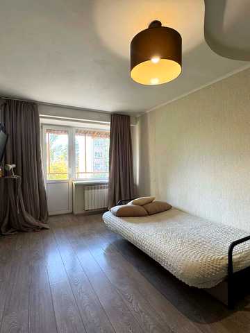 Оріхуватська вул. (Бурмистенка), 6к1