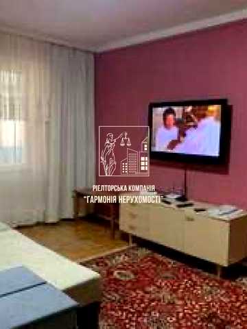 Володимира Висоцького бульв., 4