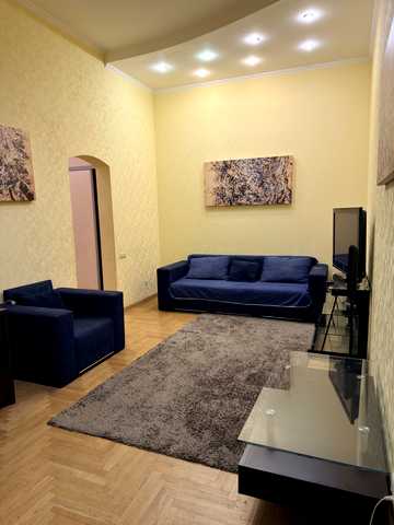 Євгена Чикаленка вул. (Пушкінська), 21