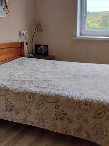 Василя Стуса вул., 52