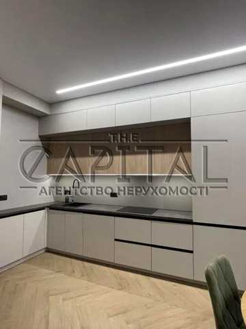 Берестейський просп. (Перемоги), 11 к1