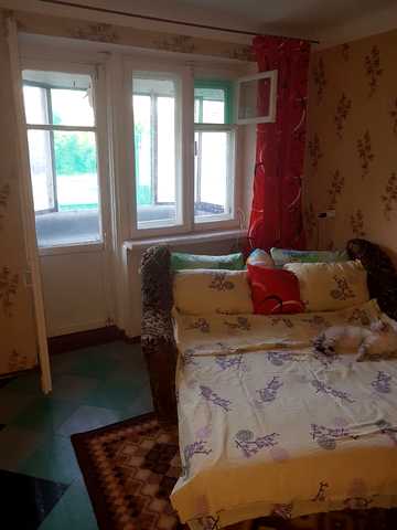 Кропивницького вул., 15