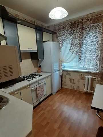 Івана Авраменка вул. (Корнійчука), 8