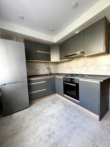 Академіка Корольова просп., 8