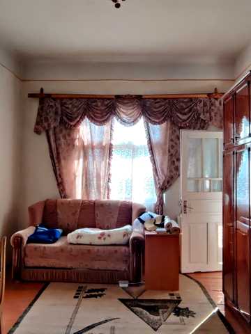 Головна, 46