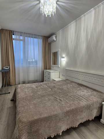 Берестейський просп. (Перемоги), 11 к3