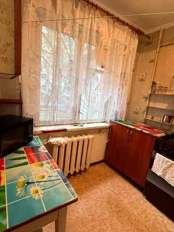 Академіка Філатова вул., 82
