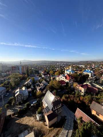 Героїв Майдану вул. (Червоноармійська), (Будинок)