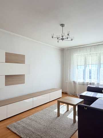 Мостицька вул., 12