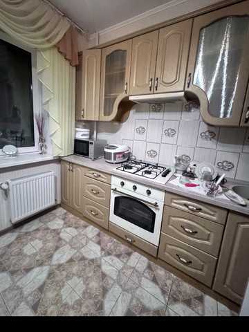 Івана Сльоти вул., 49г