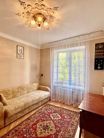 Берестейський просп. (Перемоги), 60