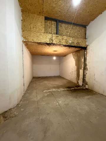 Пастера вул., 22