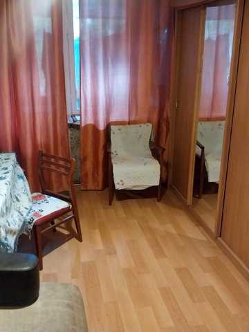 Космонавтів вул., 23/3