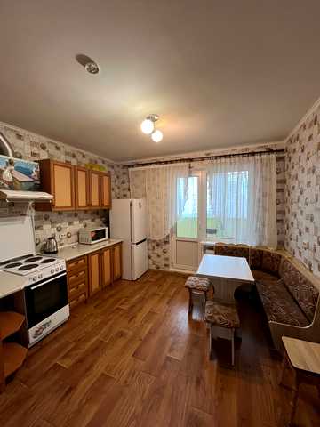 Сергія Данченка вул., 3
