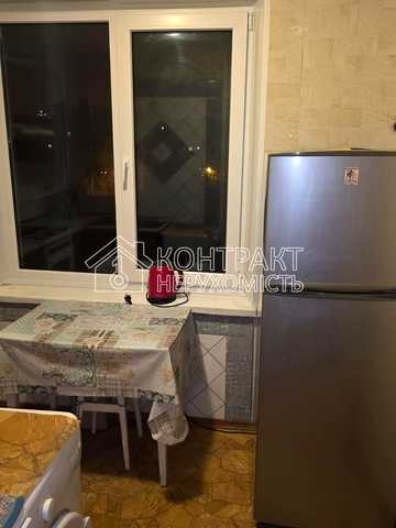 Аерокосмічний просп. (Гагаріна), 45а
