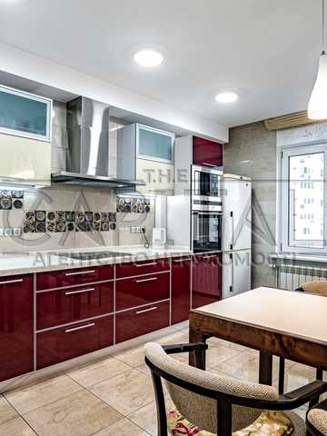 Урлівська вул., 36