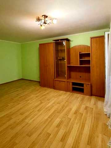 Київська вул., 65