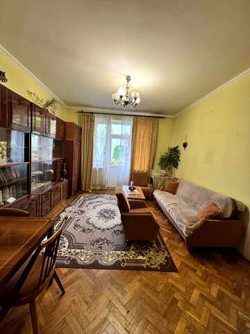 Олександра Олеся вул., 10