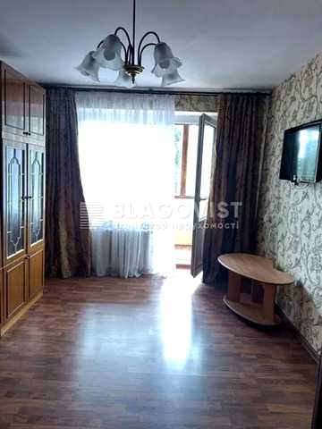Леся Курбаса просп., 12