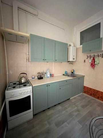 Базарна вул., 92