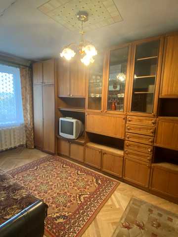 Володимира Великого вул. (Артема), 35
