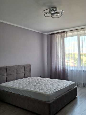 Микулинецька вул., 5